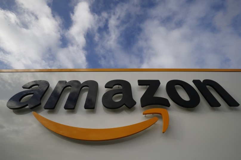 Amazon contraint de restreindre son activité aux marchandises « essentielles »