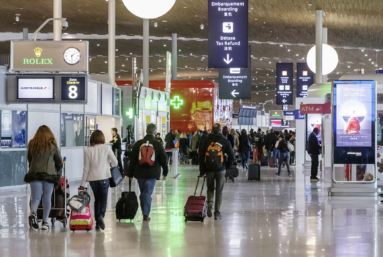 Trafic aérien : Dix projets qui fâchent