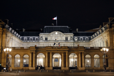 Une « décision » politique