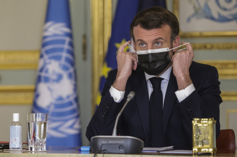 Les tristes paris de M. Macron
