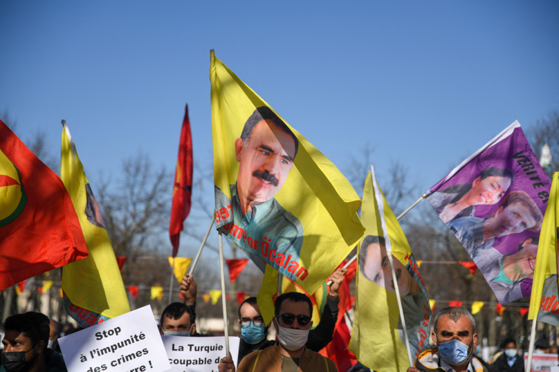 Les Kurdes de France pris en étau
