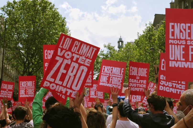 Le deuil festif de la loi Climat