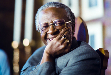 Desmond Tutu, une grande voix s’est éteinte