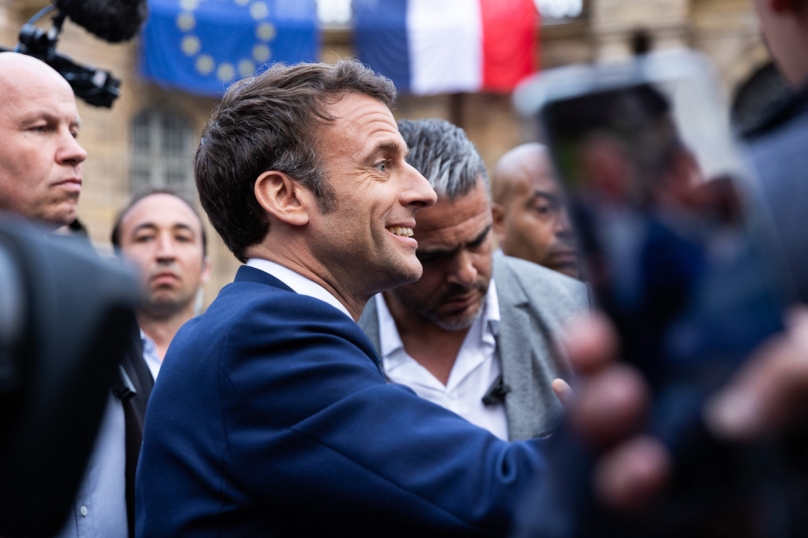 Macron, pompier pyromane