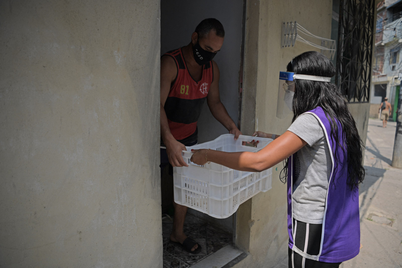 Élections au Brésil : comment la favela la Maré a barré la route au covid