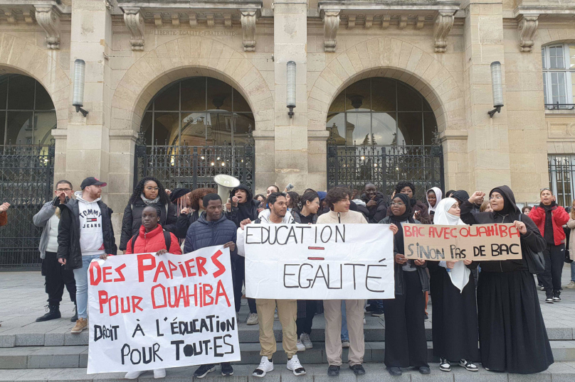 À Saint-Denis, mobilisation contre l’expulsion d’une lycéenne