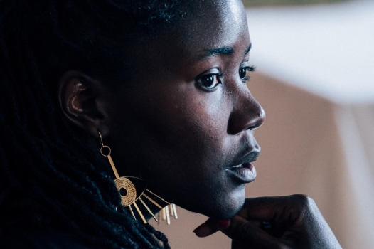 Alice Diop : « Le corps noir peut porter l’universel »
