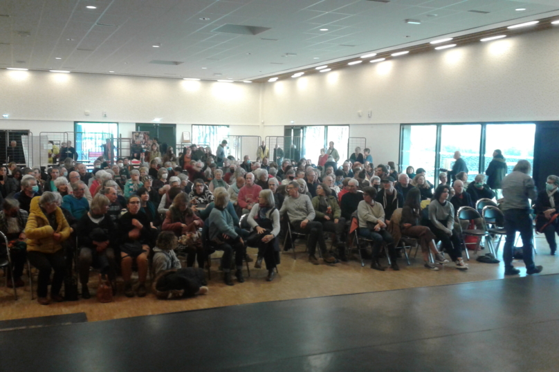 Politis au Forum social local du Morbihan