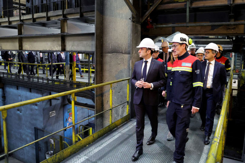 Quatre mensonges de la Macronie sur la « réindustrialisation »