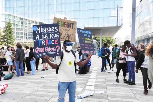 Droits de l’enfant : l’oubli des mineurs non accompagnés