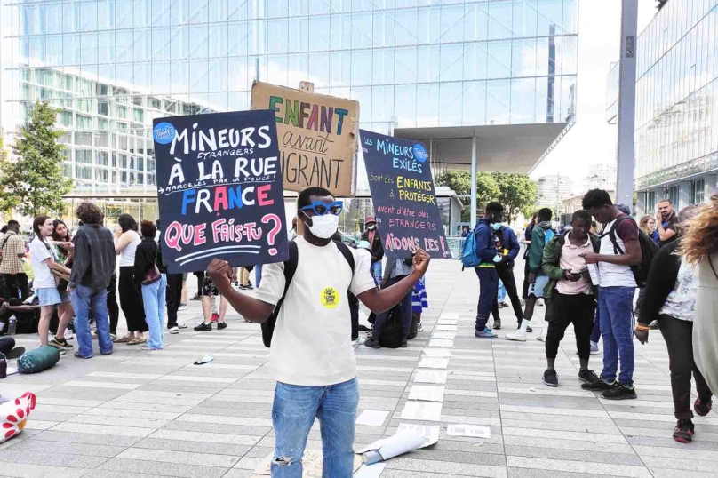  On veut être reconnus comme des mineurs !