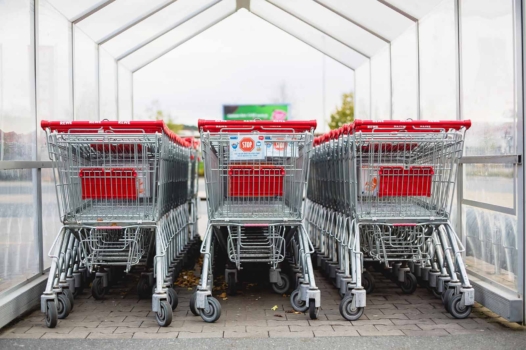 Pour préserver nos emplois et notre souveraineté, Carrefour doit rester sous pavillon français
