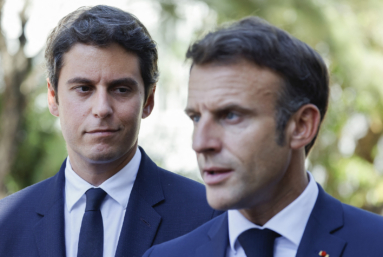 Remaniement : Emmanuel Macron nomme un gouvernement de « guerre sociale »