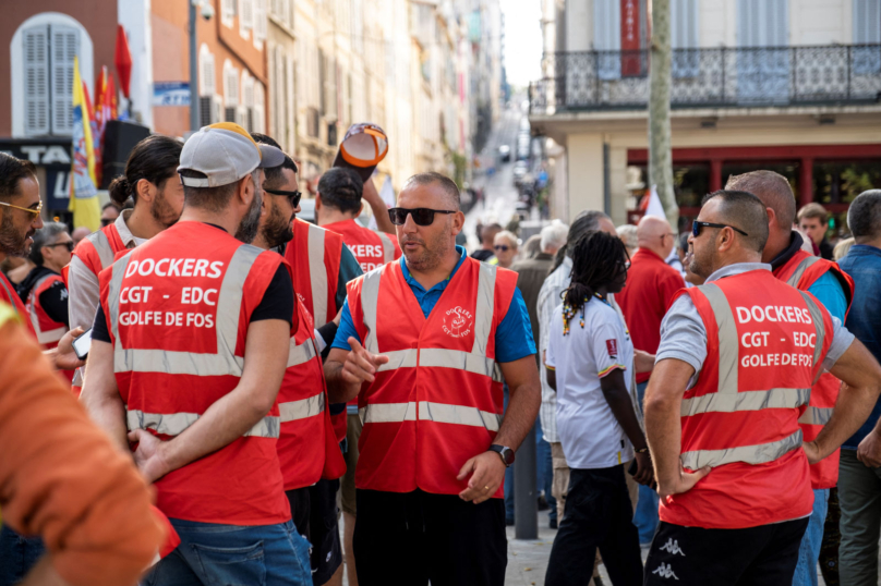 Retraites : les dockers trahis par Macron