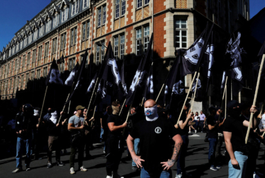 C9M : « Pas de nazis dans Paris ! », une bataille antifasciste