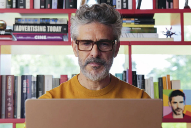 « Autofiction », de Pedro Almodóvar (Compétition) ; « La Détention », de Guillaume Massart (Acid)