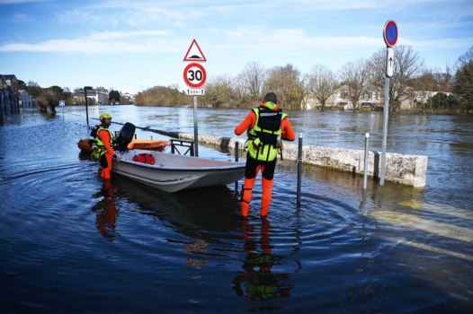 Inondations : réparer ou prévenir ?
