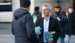 « Je sais que c’est possible » : à Tours, le maire écolo Emmanuel Denis érige l’union en modèle