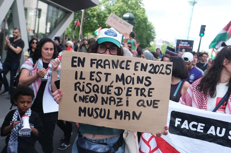 Crimes racistes, projets de tueries : l’extrême droite décomplexée, le pouvoir indifférent