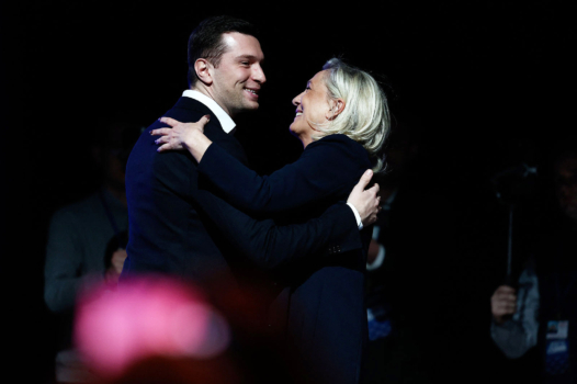 Un bloc réactionnaire en marche