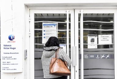 Aux guichets de France Travail, des tensions en hausse