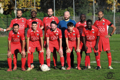 Foot à Nîmes : carton plein pour les joueurs sourds