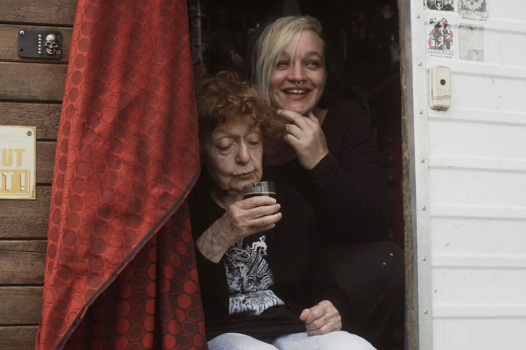 « Fainéant·es » : filmer la marginalité