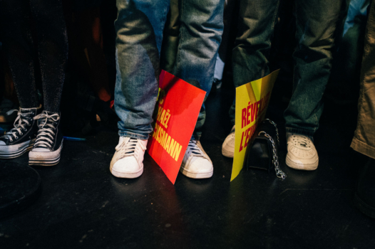 « Raphaël Glucksmann reconduit une ligne sociale-libérale par la timidité sociale de son programme »