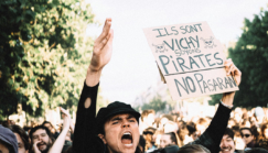 Affaire Deranque : « Nous, descendant·es de personnes déportées et résistantes, nous ne pouvons plus nous taire »