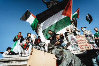 La rue arabe n’existe pas : ce que cache l’unanimisme médiatique sur la Palestine
