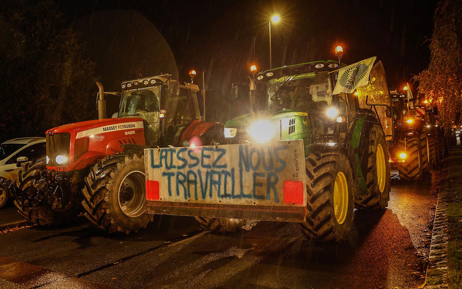 Une proposition de loi surfe sur la colère agricole pour attaquer violemment l’environnement