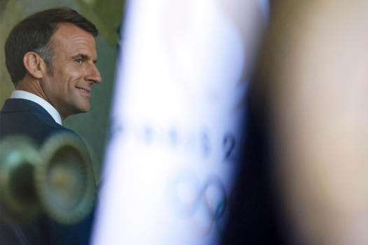 Macron : après la censure, l&rsquo;ombre de la démission