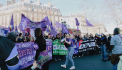 8 mars 2025 : « Le jour où le mouvement féministe a repoussé l’extrême droite »