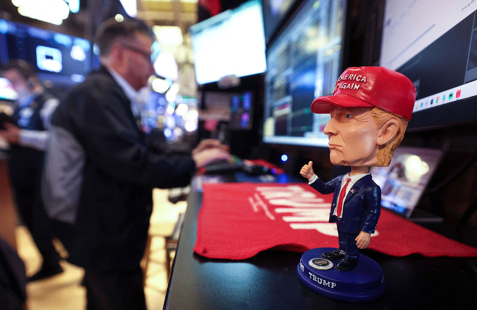 Economy & Trump: Markets & Left - News Directory 3