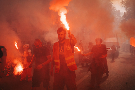 Sans syndicat, pas de salut : la gauche absente là où le salariat est abandonné