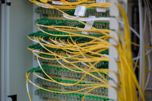 Data centers : le cadeau de Macron aux Gafam