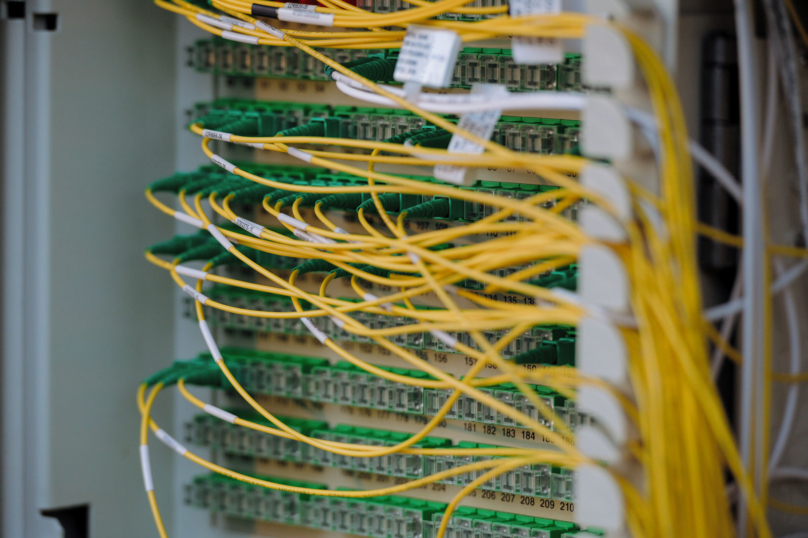 Data centers : le cadeau de Macron aux Gafam