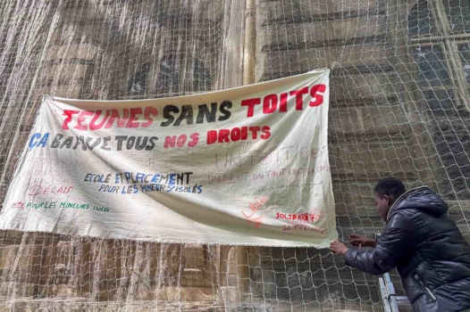 Les 450 mineur·es de la Gaîté lyrique restent sans solution