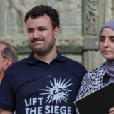 Le militant palestinien Mahmoud Khalil libéré