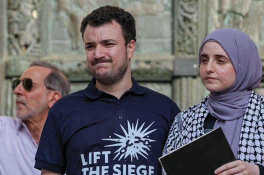 Le militant palestinien Mahmoud Khalil libéré