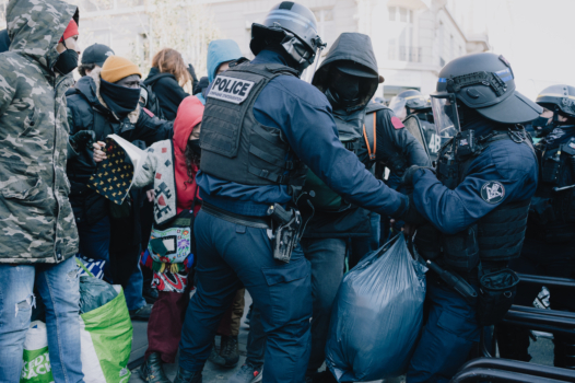 Mineurs non accompagnés : après la répression policière, la répression administrative