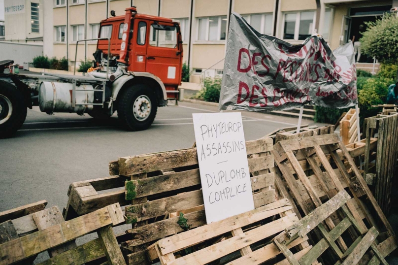 Loi Duplomb : comment le gouvernement éteint les voix paysannes