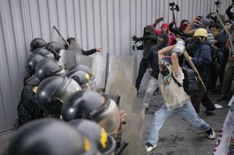 L&rsquo;image : au Pérou aussi, la jeunesse se soulève