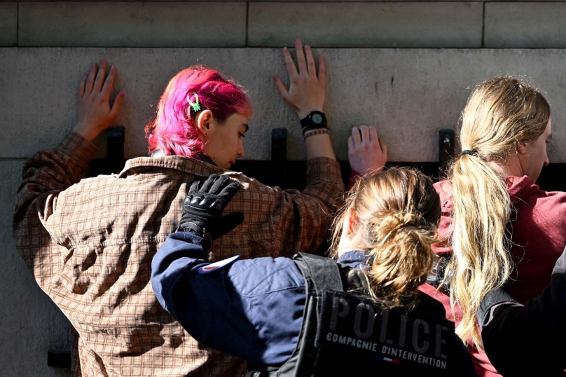 Extinction Rebellion : « On nous réprime alors qu’on est juste des personnes lambda »