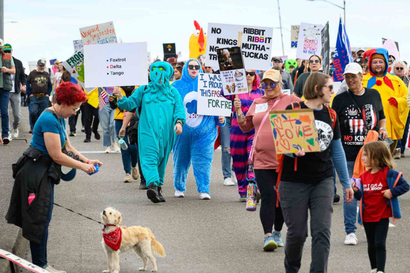 Aux États-Unis, Donald Trump répand la peur des antifas