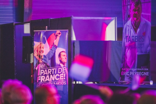 L’extrême droite, la gauche et la République : le grand retournement