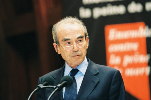 Badinter : ces combats que la droite préfère effacer