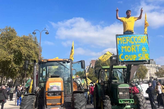 À Paris, la Confédération paysanne en première ligne contre le Mercosur