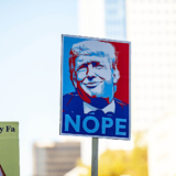 Les États-Unis de Trump actent leur divorce avec l’Europe