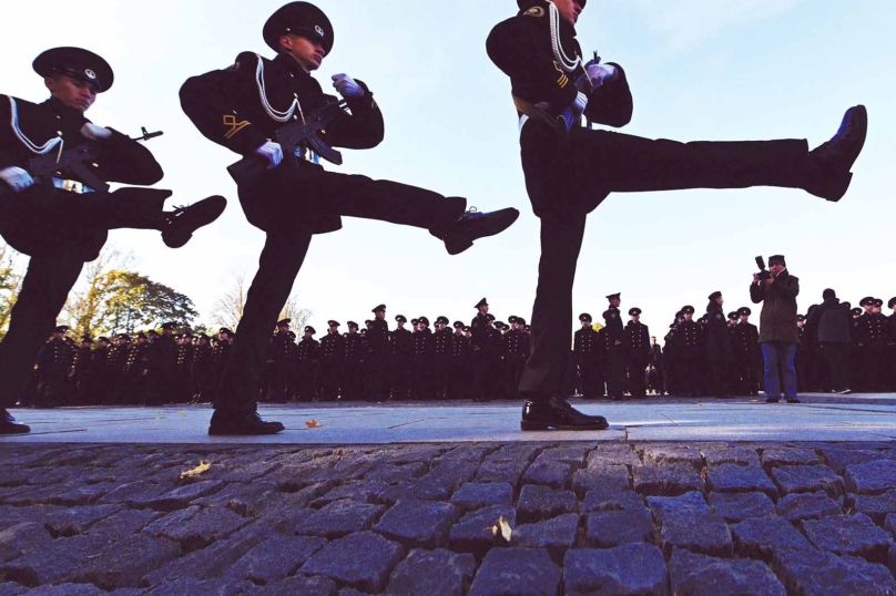 Face à la Russie, l’Europe de la défense divise la gauche